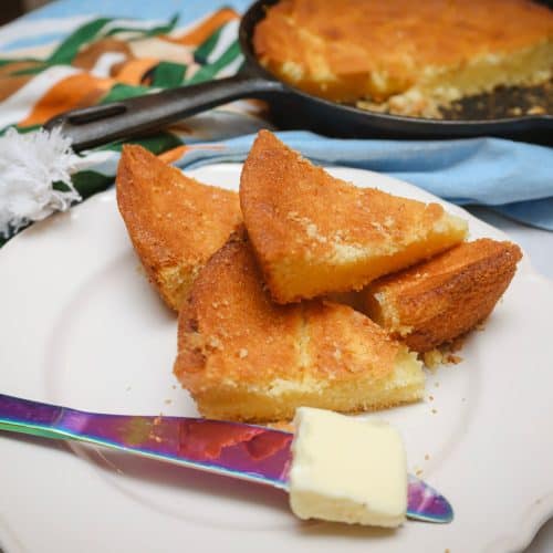 Cast Iron Skillet Cornbread - Cooking For My Soul