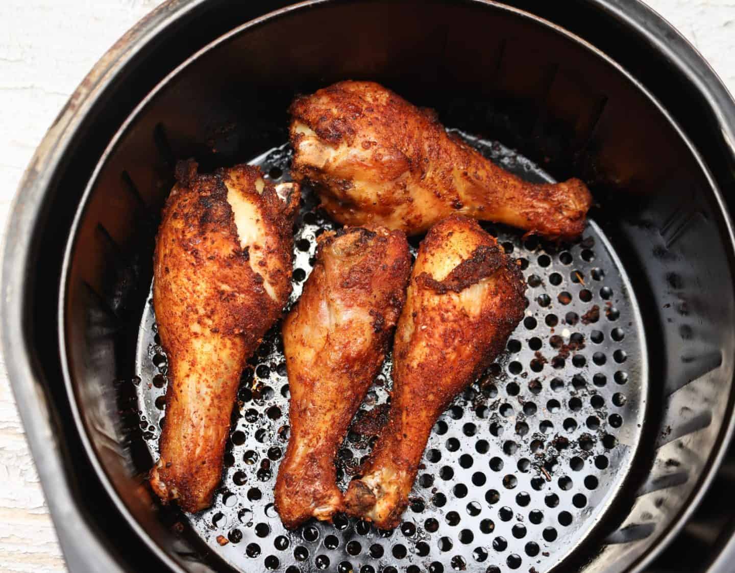 Quick fried chicken drumsticks without flour
