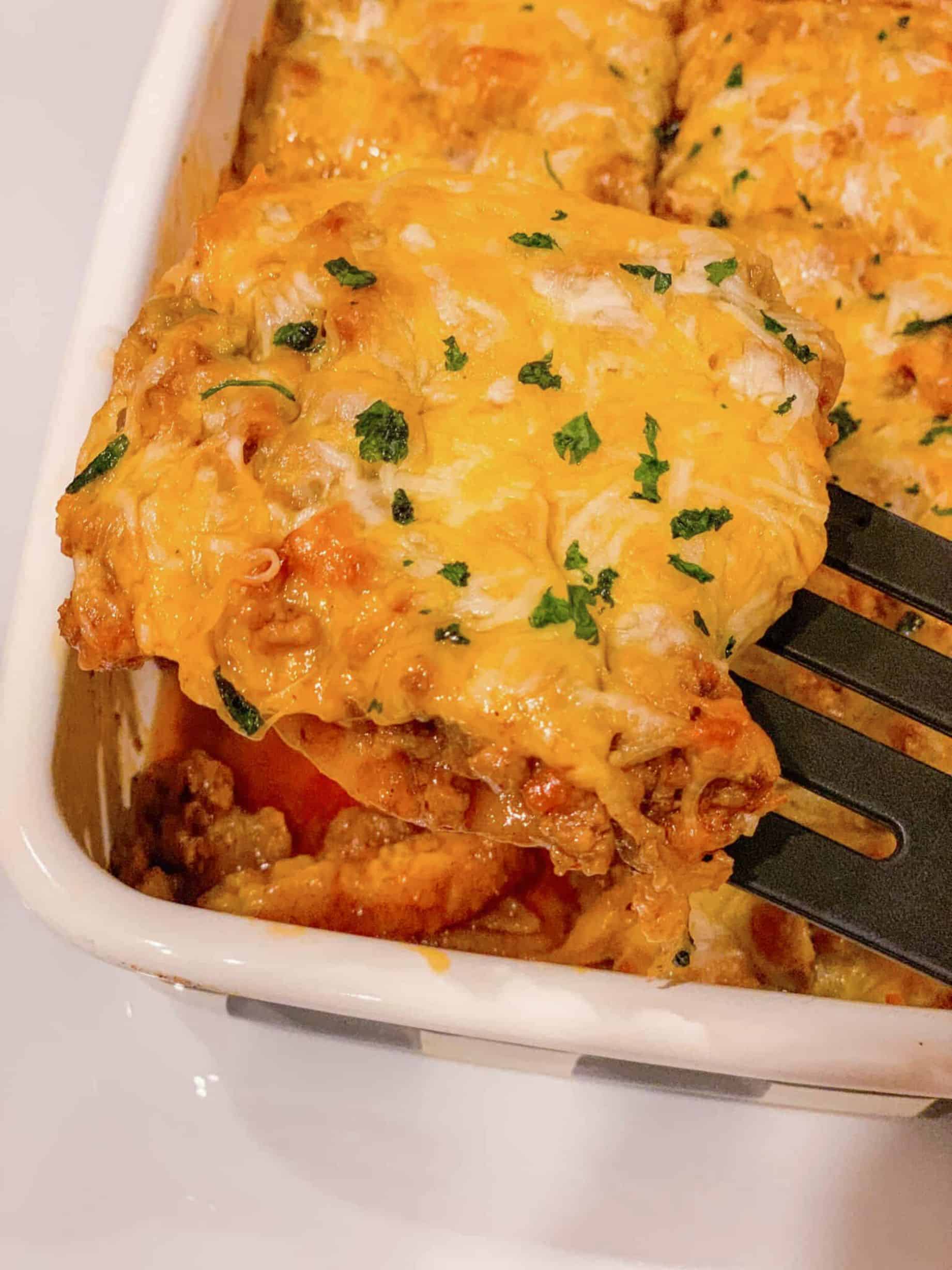 What is Puerto Rican pastelón?